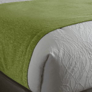 bed-scarf-moss